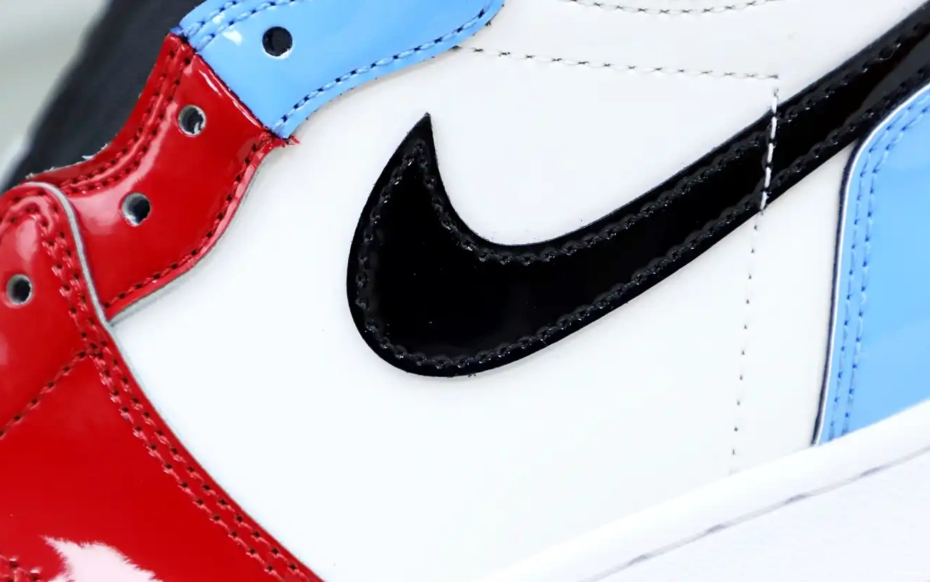 HIGH OG 'FEARLESS' JORDAN AIR 1 RETRO 0703